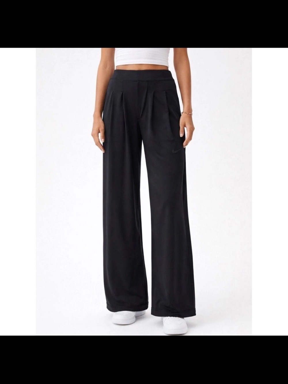 Nike Bliss Wide Leg Pleated Trouser Dri-Fit Black Small Stretch Gummy Logo - Picture 2 of 16